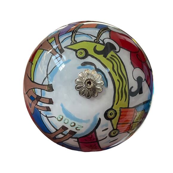 Pier 1 Li Bien Christmas Ornament 2006 Santa Reindeer in City Reverse Painted - Picture 10 of 12